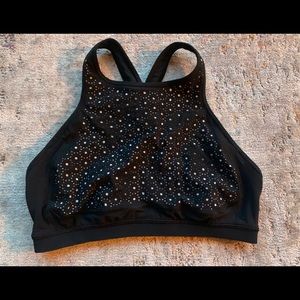 - Excellent condition Lulu high neck sports bra -
